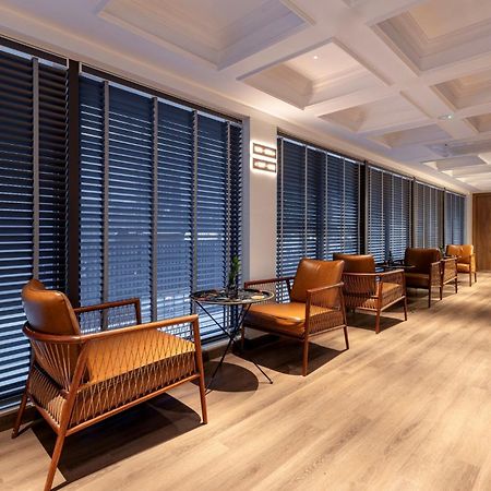 La Siesta Classic Hang Thung Hanoi Bagian luar foto The lounge at the airport